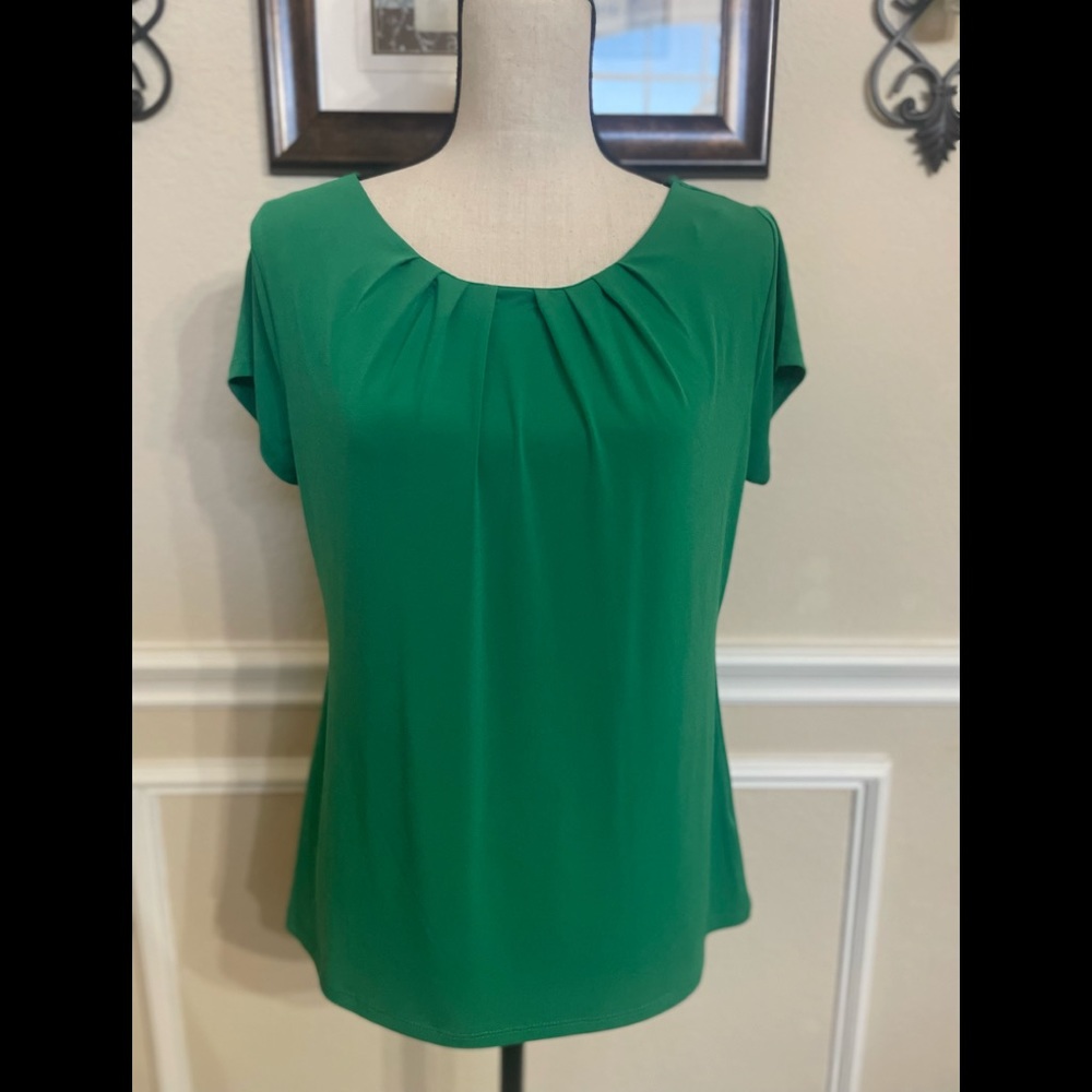 Worthington Petite Large Green Short Sleeve Top.